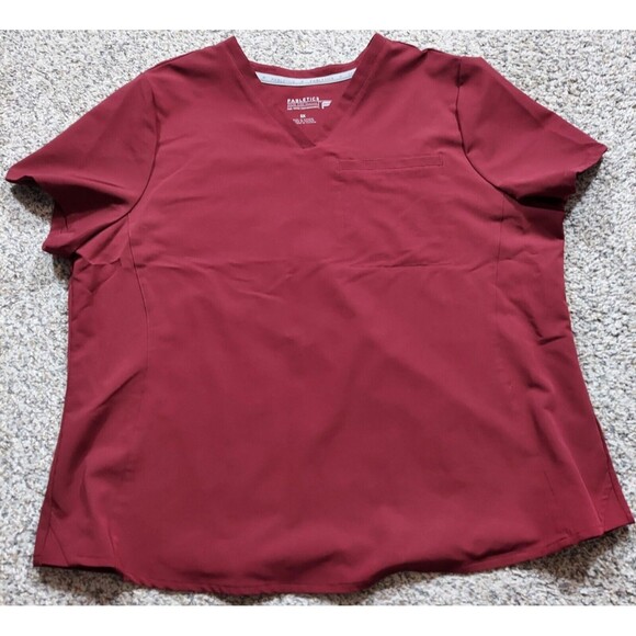 Fabletics Vital Scrub Top Women's Size 2X One Pocket Burgundy Medical Nurse - Picture 1 of 5
